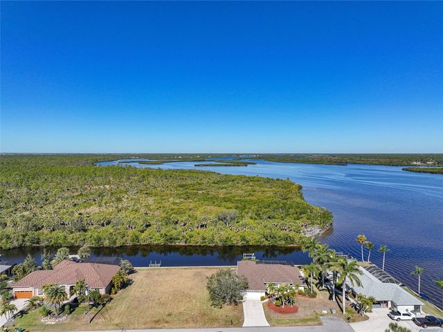 2305 CHILCOTE TERRACE, Port Charlotte, FL 33981