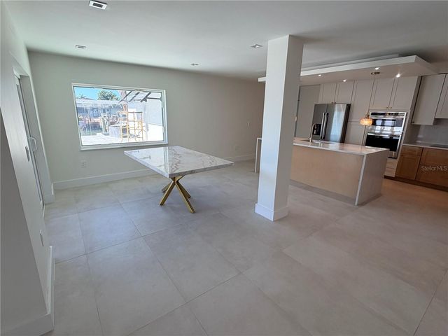 3918 DORAL DRIVE, Tampa, FL 33634