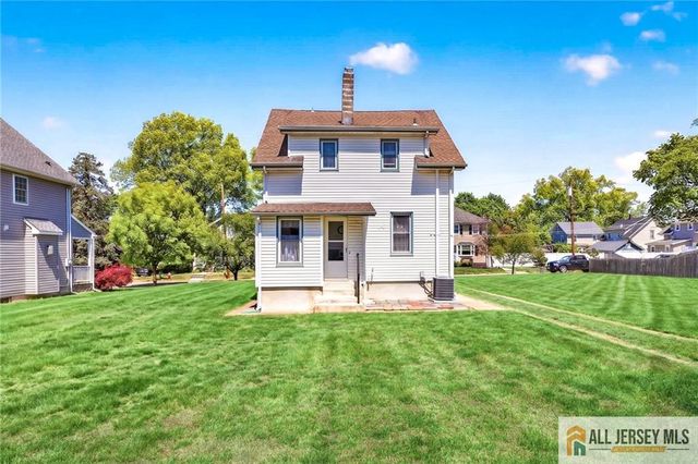 3 Buchman Street, Piscataway, NJ 08854