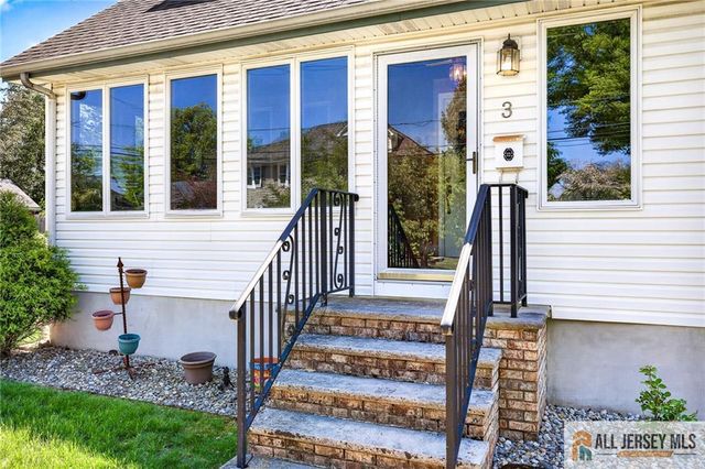 3 Buchman Street, Piscataway, NJ 08854