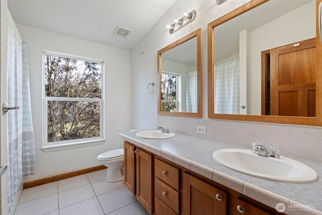 786 Frost Road, Winlock, WA 98596