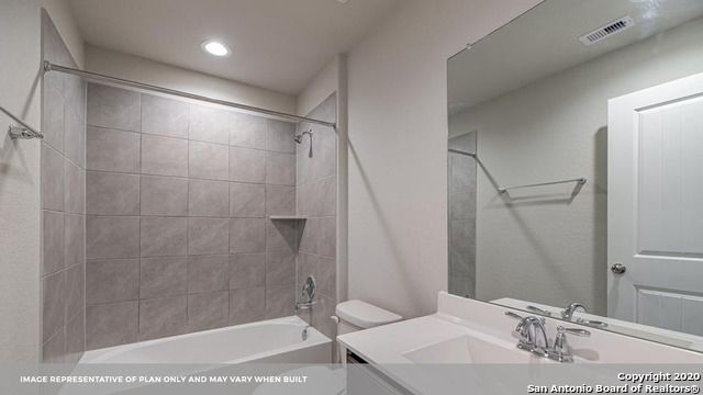 707 WILD OLIVE WAY, Seguin, TX 78155