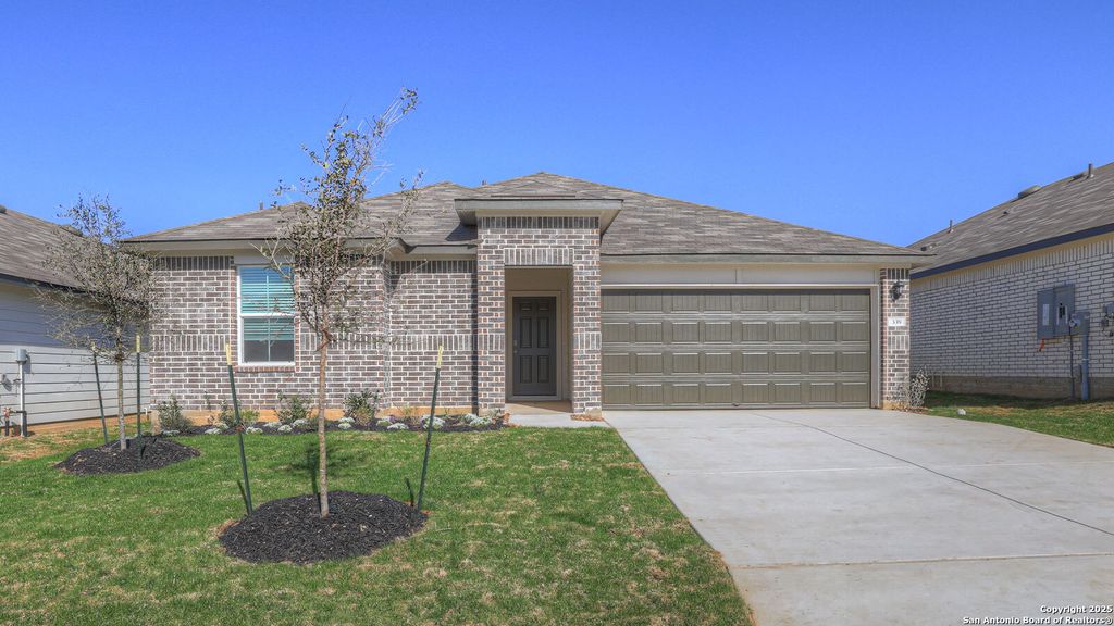 707 WILD OLIVE WAY, Seguin, TX 78155