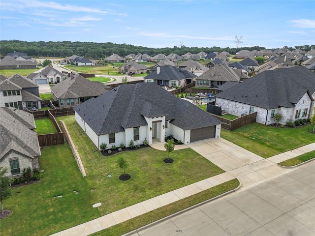 3021 Nob Hill Drive, Burleson, TX 76028