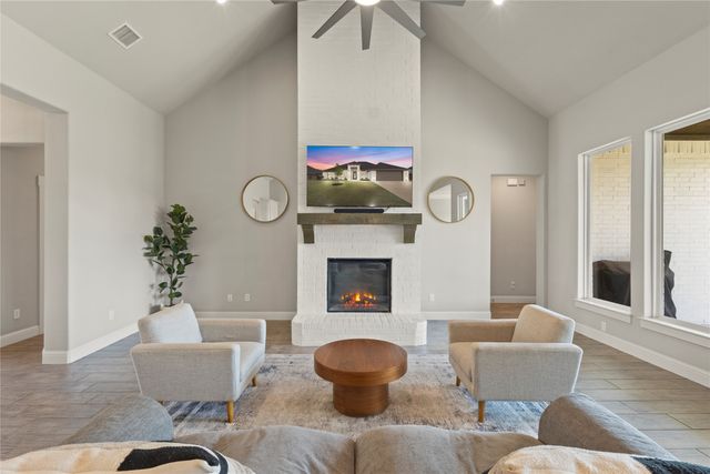 3021 Nob Hill Drive, Burleson, TX 76028