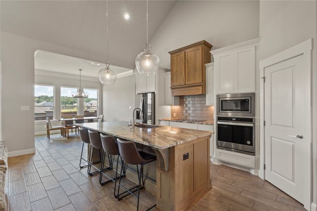 3021 Nob Hill Drive, Burleson, TX 76028