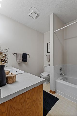 2559 Sumac Circle, White Bear Lake, MN 55110