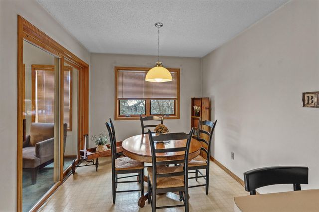 2559 Sumac Circle, White Bear Lake, MN 55110