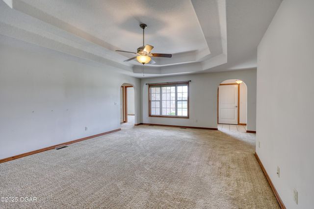 4709 W 28th Place, Joplin, MO 64804