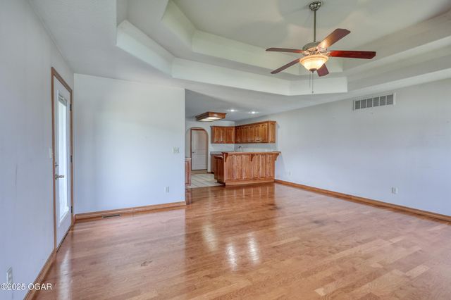 4709 W 28th Place, Joplin, MO 64804