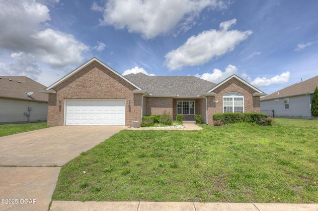 4709 W 28th Place, Joplin, MO 64804