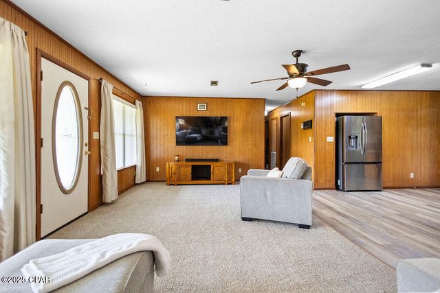 1544 Highway 277, Chipley, FL 32428