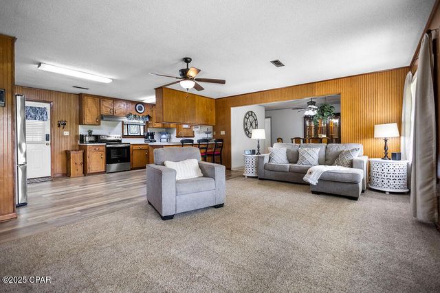 1544 Highway 277, Chipley, FL 32428