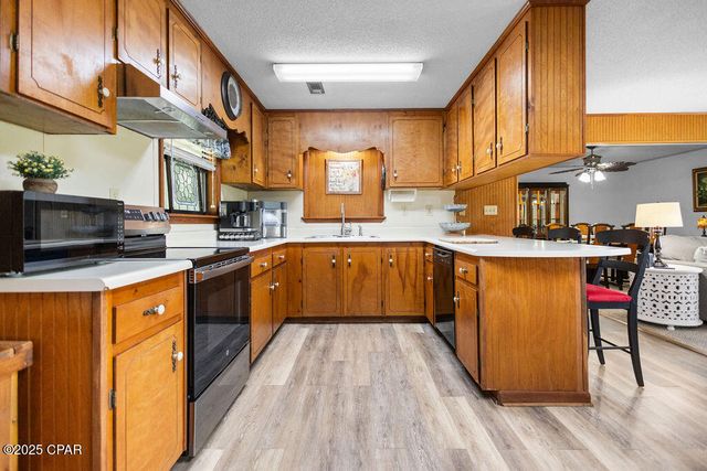 1544 Highway 277, Chipley, FL 32428