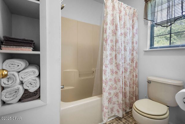 1544 Highway 277, Chipley, FL 32428