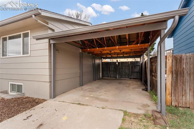 1334 Commanchero Drive, Colorado Springs, CO 80915