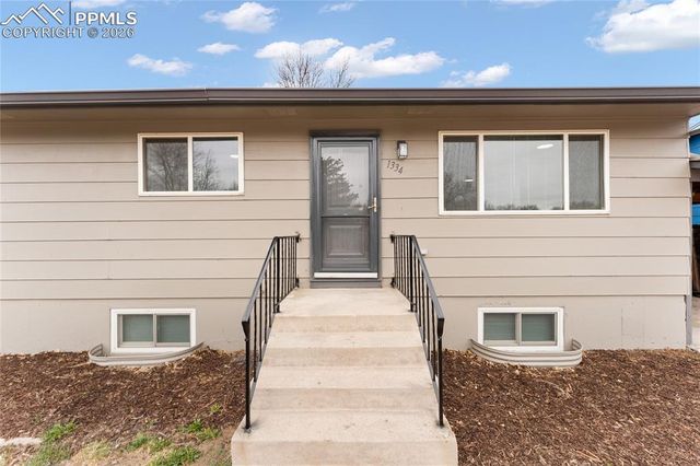 1334 Commanchero Drive, Colorado Springs, CO 80915