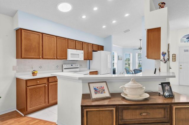 11250 HOLLANDER AVENUE, Hudson, FL 34667
