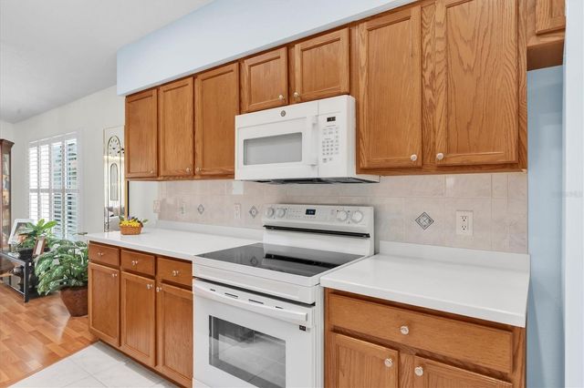 11250 HOLLANDER AVENUE, Hudson, FL 34667