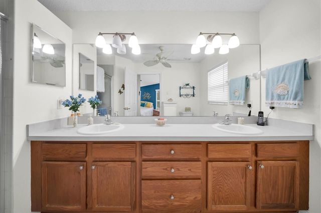 11250 HOLLANDER AVENUE, Hudson, FL 34667