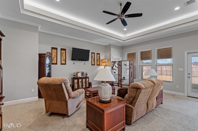 4180 Grassy Lake Drive, Bossier City, LA 71111