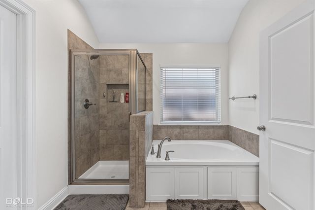 4180 Grassy Lake Drive, Bossier City, LA 71111