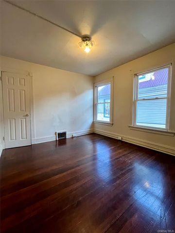 70 Linden Avenue, Middletown, NY 10940