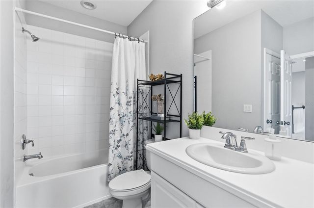 4939 LOS ROBLES COURT, Palmetto, FL 34221