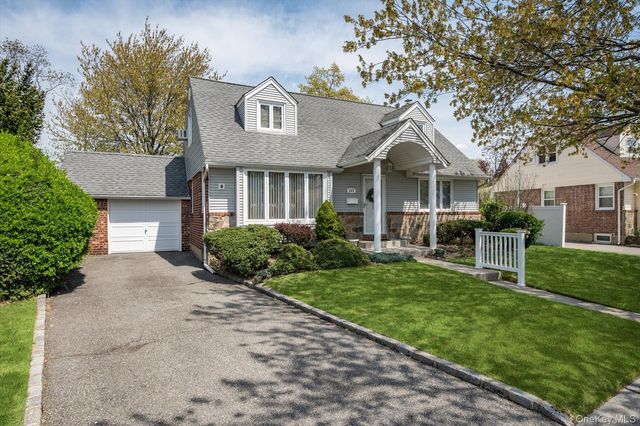 117 Betty Road, East Meadow, NY 11554