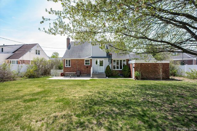 117 Betty Road, East Meadow, NY 11554