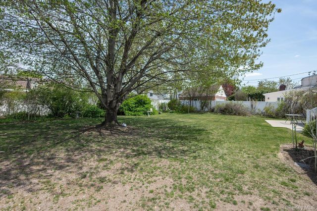 117 Betty Road, East Meadow, NY 11554