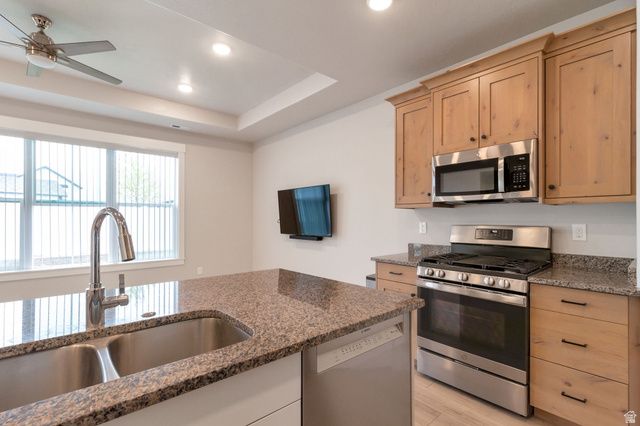 278 E 1850 N, North Ogden, UT 84414