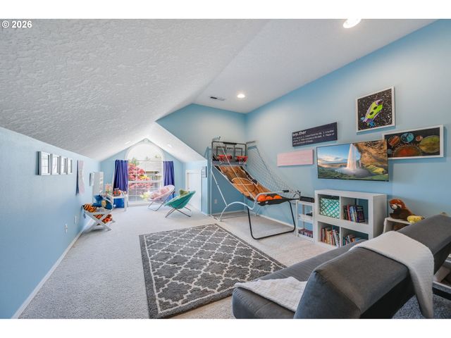 2632 Nw 31ST Ave, Camas, WA 98607