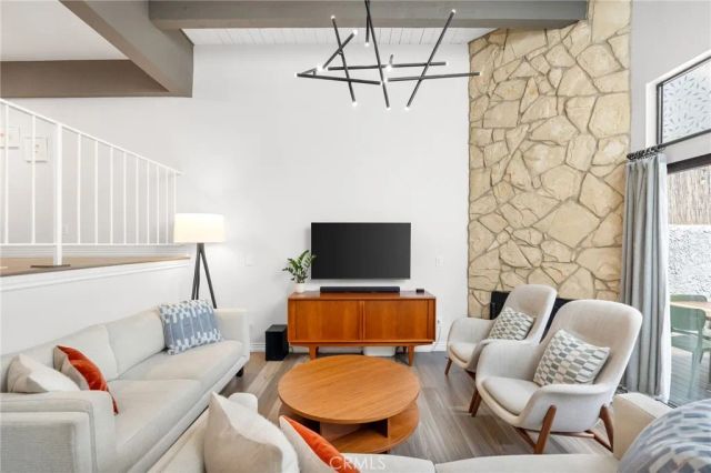 1908 Grant Avenue D, Redondo Beach, CA 90278