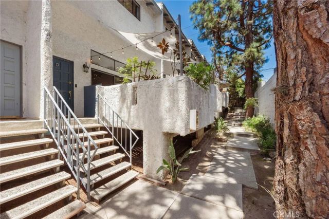 1908 Grant Avenue D, Redondo Beach, CA 90278