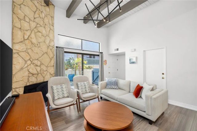 1908 Grant Avenue D, Redondo Beach, CA 90278