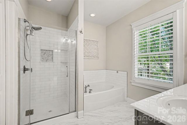 12711 James Blakeney Avenue, Charlotte, NC 28277