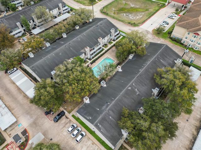 10823 Braes Bend Drive, Houston, TX 77071