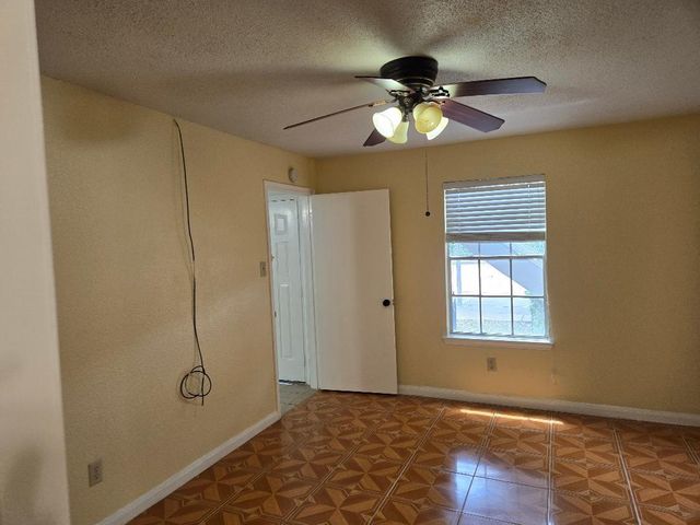 10823 Braes Bend Drive, Houston, TX 77071