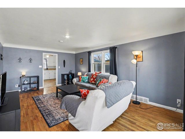 2306 W 8th St, Greeley, CO 80634