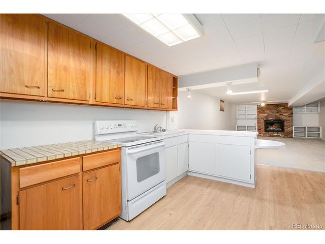 6401 S Marion St, Centennial, CO 80121