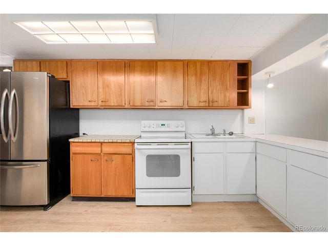 6401 S Marion St, Centennial, CO 80121