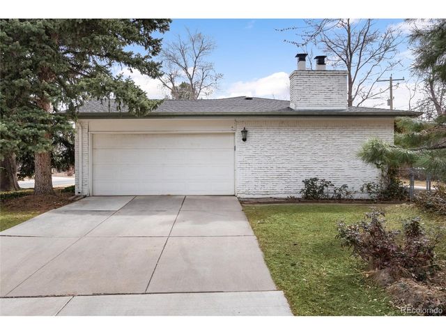 6401 S Marion St, Centennial, CO 80121