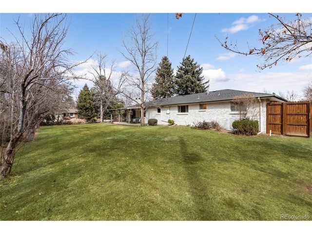 6401 S Marion St, Centennial, CO 80121