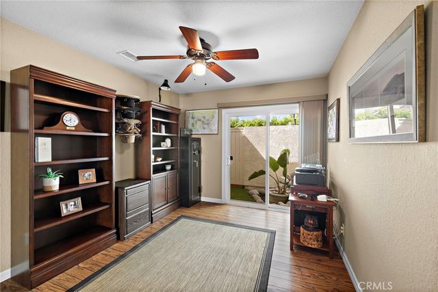 30 Oxbow Creek, Laguna Hills, CA 92653