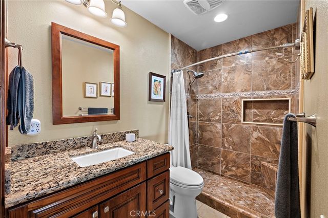 30 Oxbow Creek, Laguna Hills, CA 92653