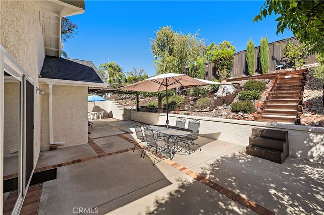 30 Oxbow Creek, Laguna Hills, CA 92653