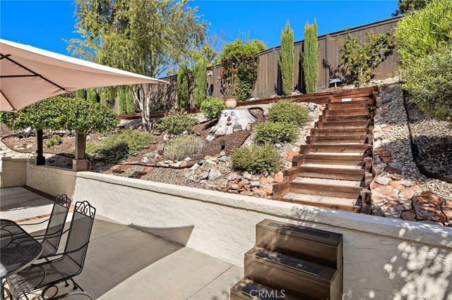 30 Oxbow Creek, Laguna Hills, CA 92653