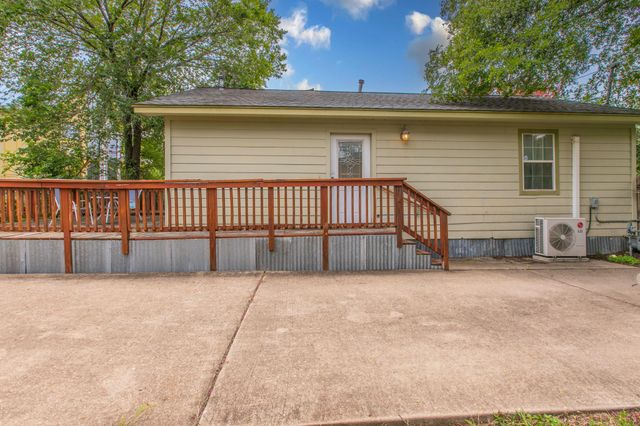 1107 Vargas RD, Austin, TX 78741