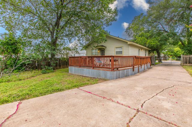 1107 Vargas RD, Austin, TX 78741